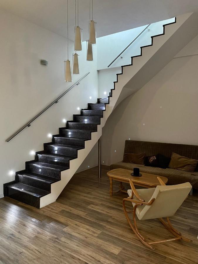 Apartman Az Pro 8 Osob Humpolec Exteriör bild